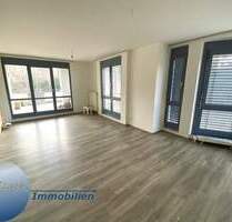 Stark! Moderne, helle 3 Raum Wohnung mit Balkon - Plauen Chrieschwitz