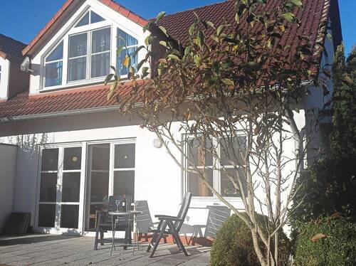 Auf der Terrasse genießen - Wohnen wo andere Urlaub machen oder selber Urlaubsanbieter werden.