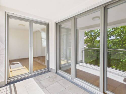 Loggia in Süd-Ausrichtung - 2 Zimmer Etagenwohnung zum Kaufen in Ingolstadt