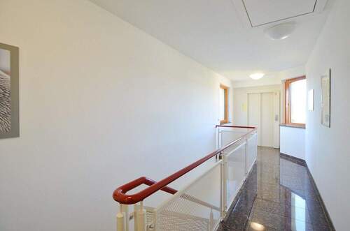gepflegter Hausflur - 
