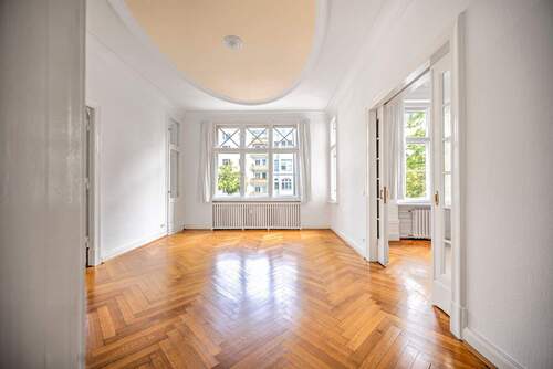 Zimmer - ??Exklusives Wohnung in Westend, Berlin: 4-Zi-Altbau mit 3,40m Deckenhöhe & historischen Dielenböden