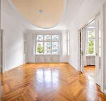 ??Exklusives Wohnung in Westend, Berlin: 4-Zi-Altbau mit 3,40m Deckenhöhe & historischen Dielenböden