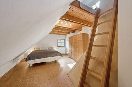 Schlafzimmer mit Korkboden - 