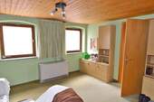 Zimmer 2 im Dachgeschoss - 