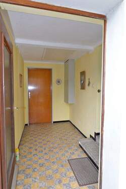 Nebeneingang / Flur - 