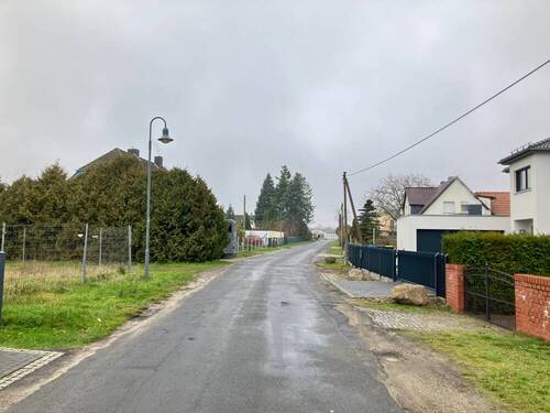 Blick in die Straße - Grundstück zum Kaufen in Groß Kreutz