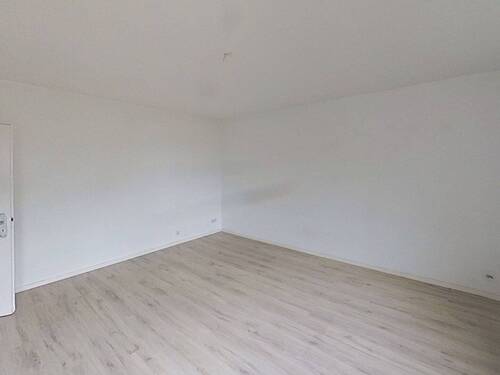 Ansicht II: Wohnzimmer - 2 Zimmer Etagenwohnung zur Miete in Minden