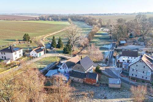 Luftaufnahme Rückansicht - 7 Zimmer Einfamilienhaus in Schmölln