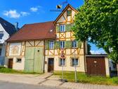 Hausansicht - 7 Zimmer Einfamilienhaus zum Kaufen in Unterensingen
