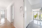 Eingangsbereich - Etagenwohnung mit 122,00 m² in München zur Miete