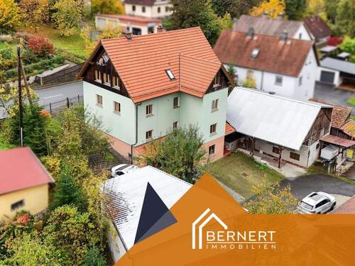 Außenansicht - Mehrfamilienhaus, Wohnhaus mit 280,00 m&sup2; in Weißenbrunn zum Kaufen