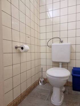 Toiletten Gasthaus 2 - 