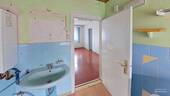 Hauptstrae-33-Bathroom-Defurnished.jpg - 