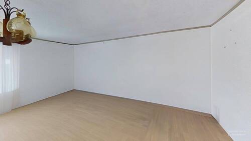 Hauptstrae-33-Living-Room-Defurnished.jpg - 