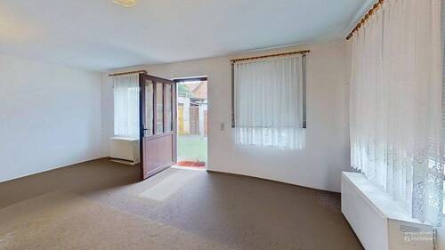 Hauptstrae-33-Living-Room-Defurnished 4.jpg - 