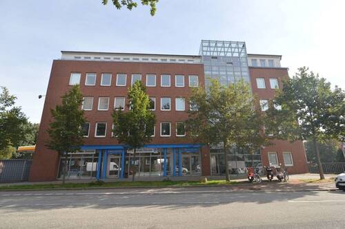 Hausansicht - Zentral gelegene Bürofläche in Hamburg-Hamm zu vermieten!