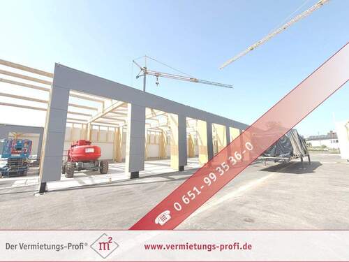 Garage - Trierweiler: Moderne XL-Garagen Hallenfläche mit nachhaltiger Holzbauweise auf 50 m² im neuen Garagenpark B51 - flexibel & vielseitig nutzbar