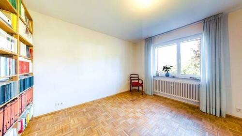 Arbeitszimmer - 