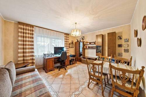 Vielseitig nutzbares Zimmer - 3 Zimmer Bungalow in Grünheide (Mark)