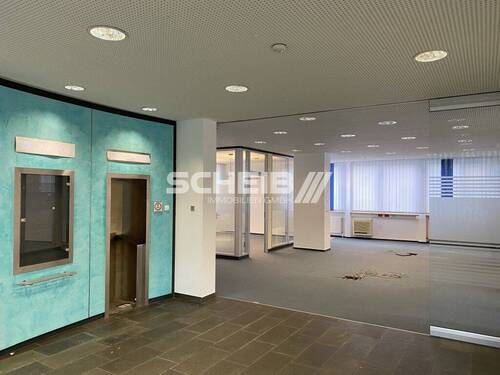 mehere Räume - Gewerbeobjekt (Büro, Produktion, Verkauf) in Fichtenberg zur Miete