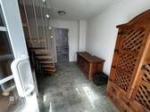Flur + Treppe - 