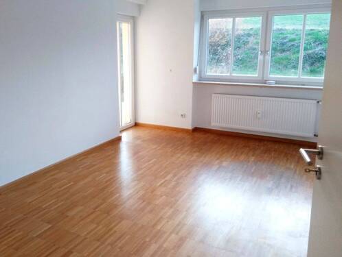 Kinderzimmer 1 - 4 Zimmer Etagenwohnung in Landshut