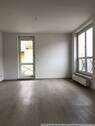 Wohnzimmer - 2 Zimmer mit Balkon Niedersedlitz - 2 Zimmer Etagenwohnung zum Kaufen in Dresden