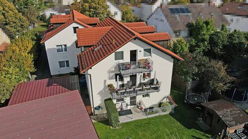 Drohnenfoto - 1 Zimmer Mehrfamilienhaus, Wohnhaus in Feldkirchen