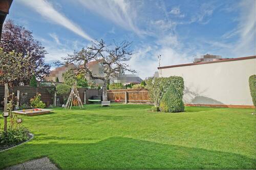 Außenansicht - Mehrfamilienhaus, Wohnhaus mit 488,30 m² in Feldkirchen zum Kaufen