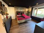Schlafzimmer EG - 