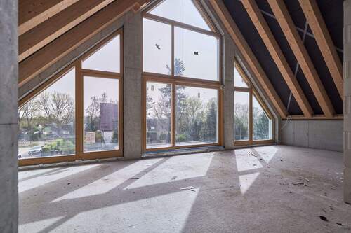 Wohnzimmer - 3 Zimmer Etagenwohnung zum Kaufen in Berlin / Hermsdorf