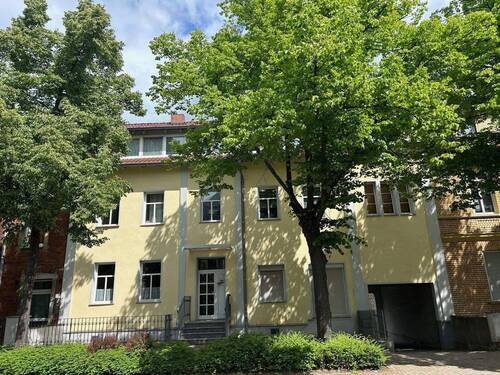 Objektansicht - Charmante 3-Zimmer-Wohnung mit Sichtbalken, Küchenmöbel & Tageslichtbad!