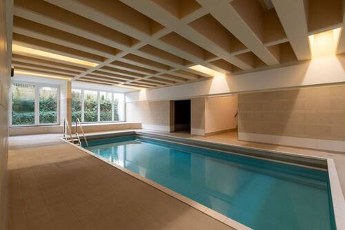 Schwimmbad - 