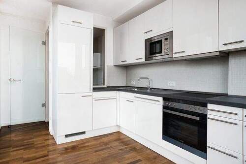 Einbauküche - Etagenwohnung mit 125,00 m² in Berlin zur Miete