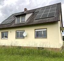 Landwirtschaftliche Hofstelle mit 2 Häusern in Alleinlage - Leutershausen Hundshof