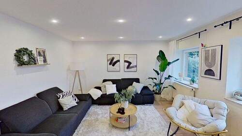 Wohn- und Esszimmer - 