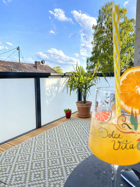 Großzügiger Balkon mit ca. 10 m² Wohlfühlfläche - 4 Zimmer Etagenwohnung zum Kaufen in Prittriching