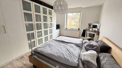 Schlafzimmer.jpeg - 