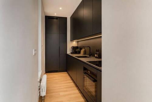 Küche staged - 2 Zimmer Terrassenwohnung in Berlin