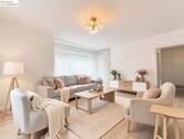 Wohnzimmer - (KI generiert) - (KI generiert) - Etagenwohnung mit 68,00 m&sup2; in Hamburg zum Kaufen
