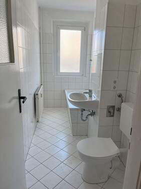20251002_120357337_iOS - 2 Zimmer Etagenwohnung in Stralsund