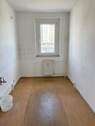 20251002_120448845_iOS - Etagenwohnung mit 50,50 m² in Stralsund zur Miete