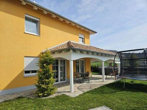 Südterrasse - Hier macht Wohnen Spaß ! - 610.000,00&nbsp;EUR Kaufpreis, ca.&nbsp; 160,00&nbsp;m&sup2;&nbsp;Wohnfl&auml;che