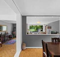 Gepflegtes Einfamilienhaus mit großem Grundstück und Ausbaupotenzial in Norderstedt-Harksheide