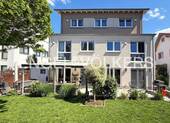 Bild 1 - Modernes Zweifamilienhaus mit 8 Zimmerwohnung und 3 Zimmerwohnung