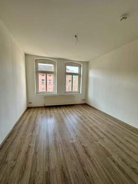 Leerwohnung Vorderhaus - 