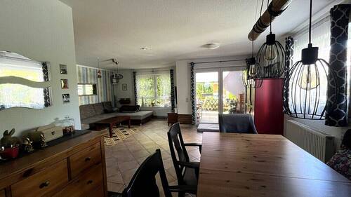 Wohnen_Essen - 4 Zimmer Doppelhaushälfte in Bellenberg