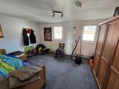 Schlafzimmer 2. OG links - 