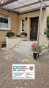 Eingangsbereich.jpg - Ein Ort zum leben! Solides Einfamilienhaus und mehr!