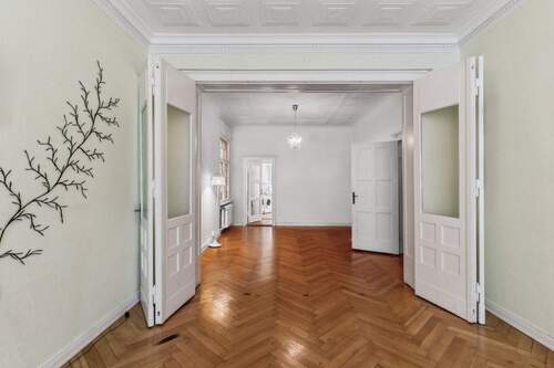 Blick in die Essdiele - Etagenwohnung mit 166,00 m&sup2; in Berlin zum Kaufen